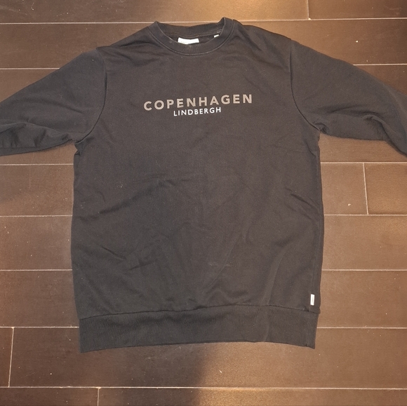 Pullover Sweatshirt - Picture 2 of 3